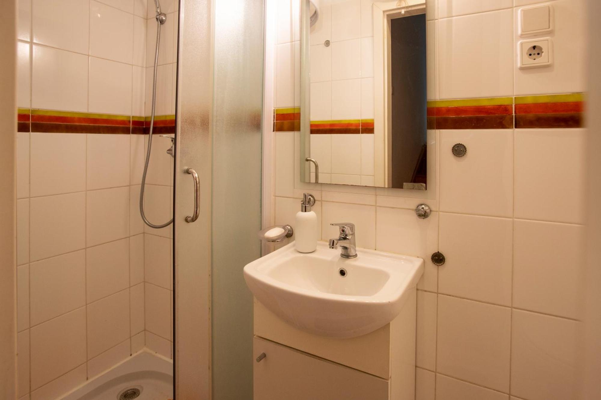 Gjestgiverier Cozy With Own Bathroom In The Old Town *
